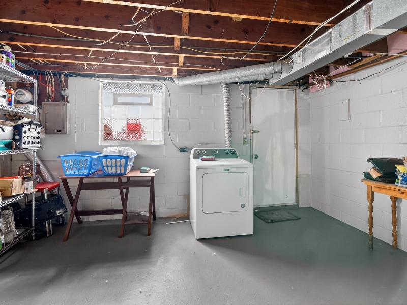 Building Photo - 1082h Mt Hope Ave