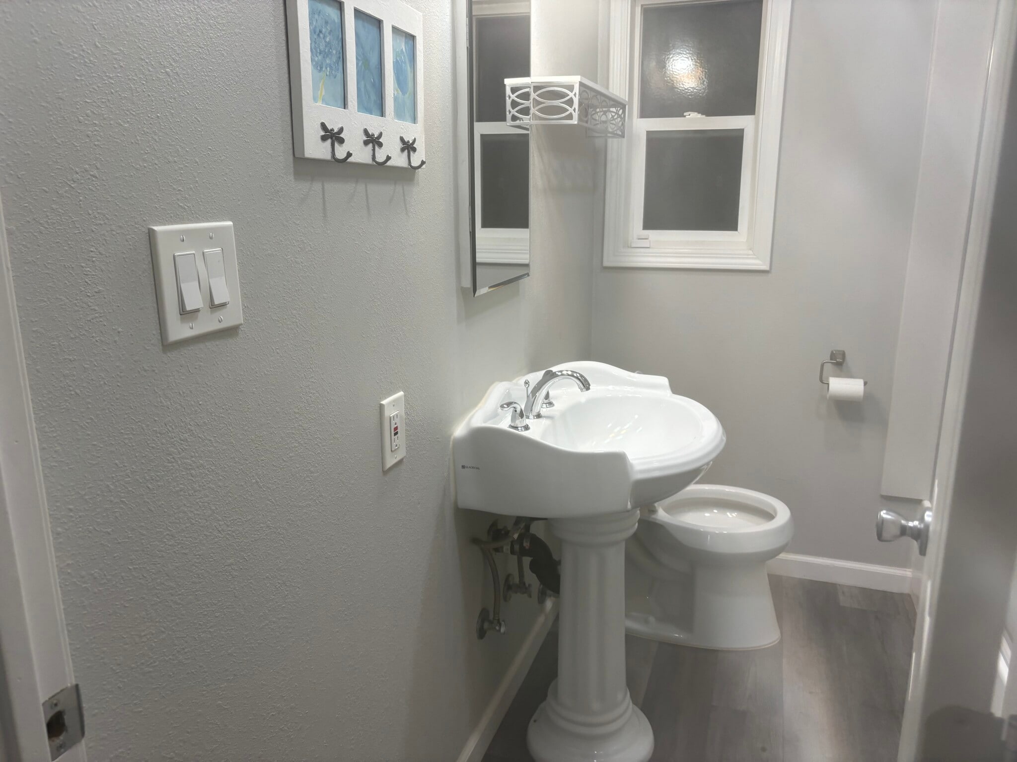 Building Photo - 2221 19th Ave