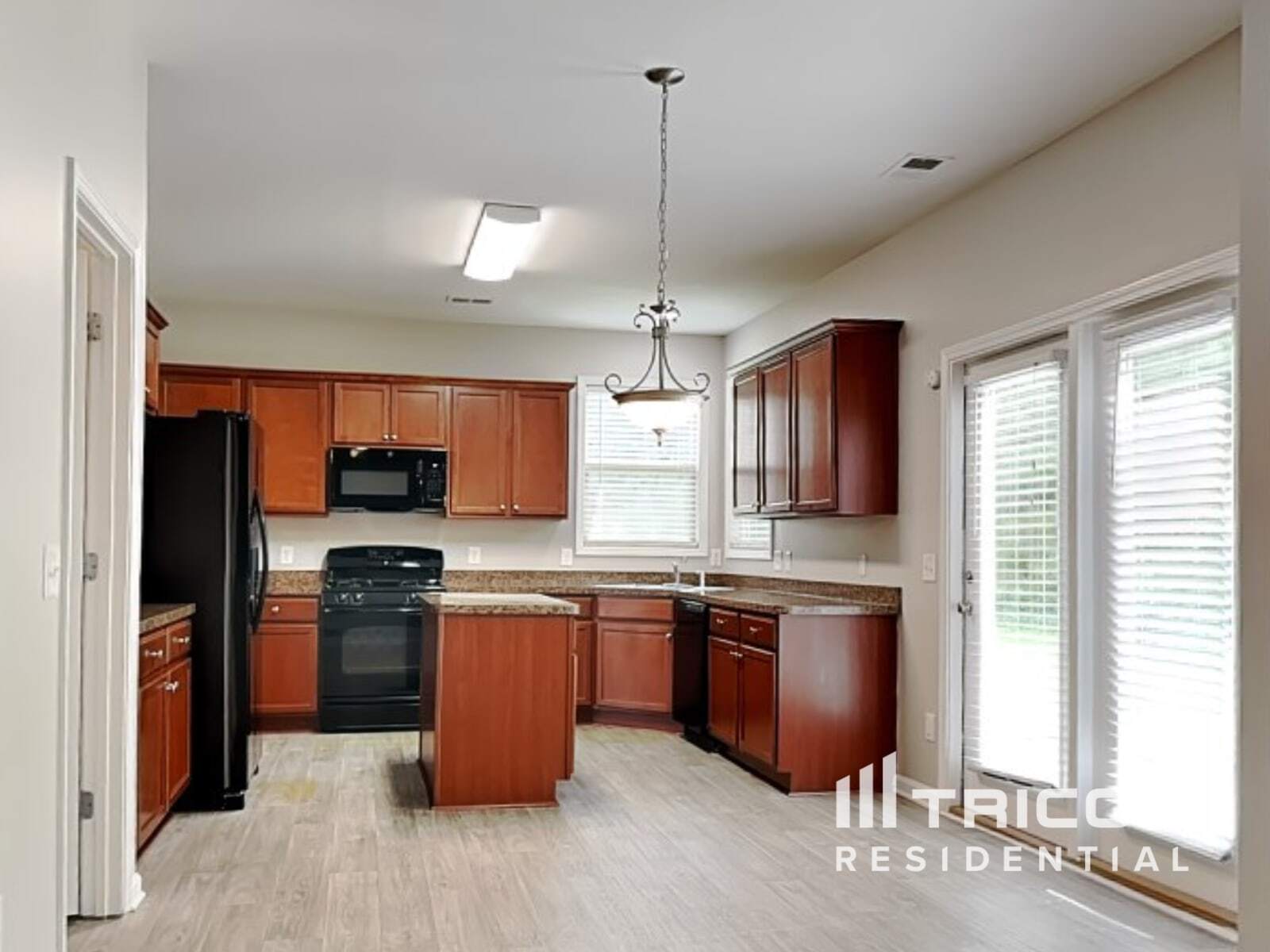 Building Photo - 3952 Margaux Dr