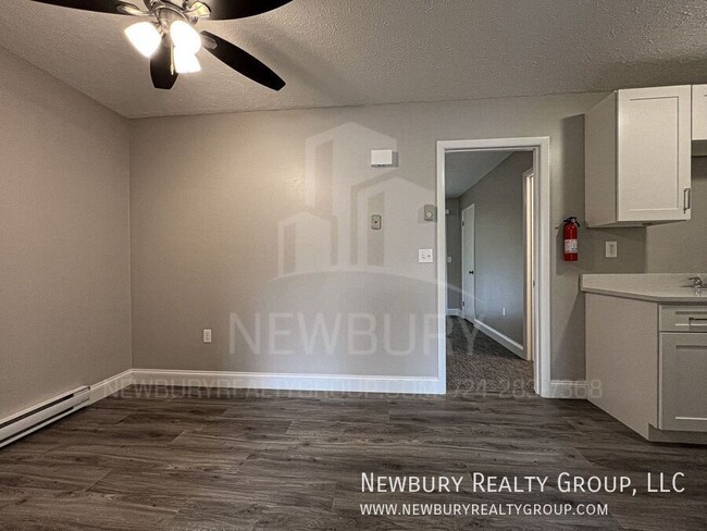 Building Photo - 18 Clearview Meadows