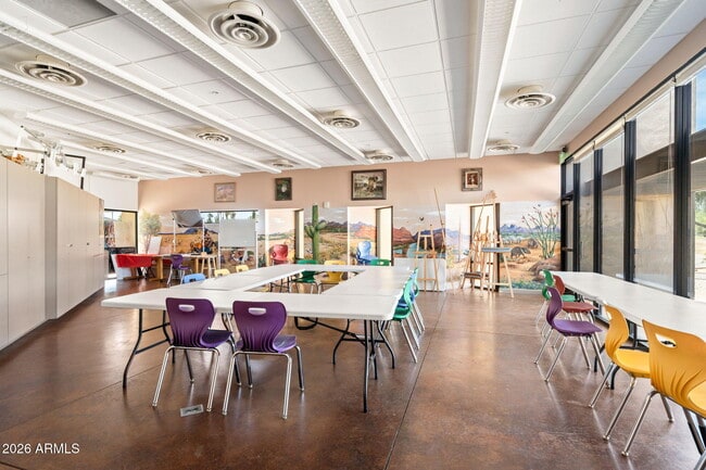 Building Photo - 25810 N Abajo Dr