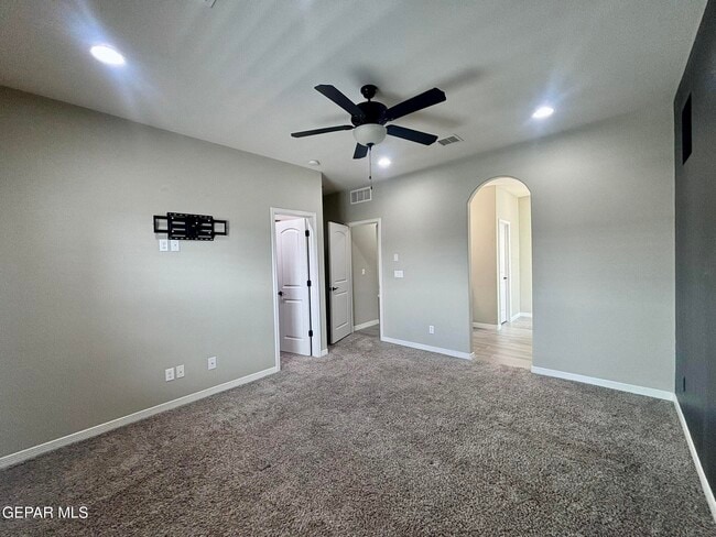 Building Photo - 15152 Imagine Dr