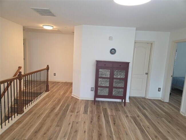 Building Photo - 2281 Attewood Dr