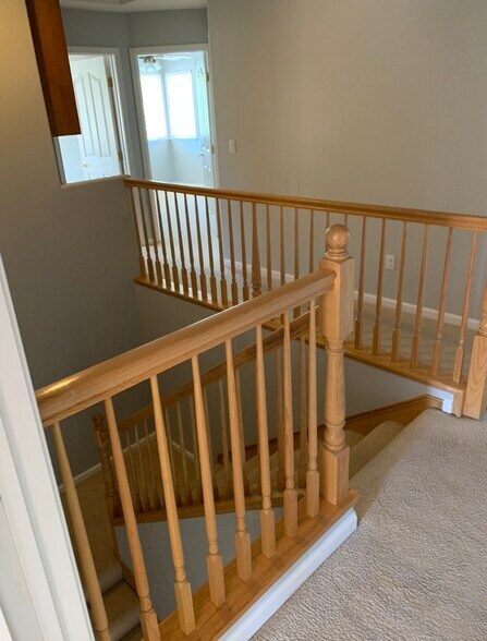 Building Photo - 121 Gold Rush Ct