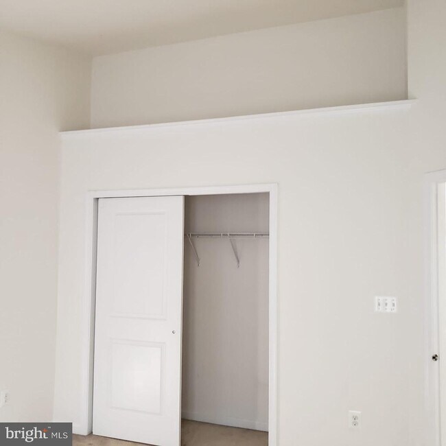 Building Photo - 23409 Berkeley Meadows Dr