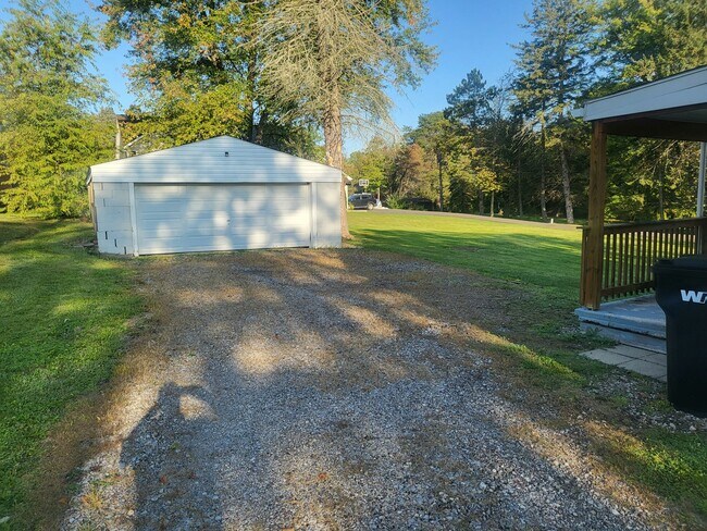 Building Photo - 259 Pleasant Dr