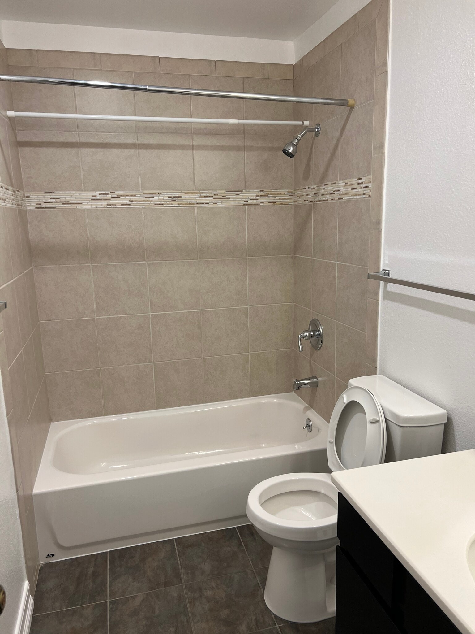 2 bathroom - 306 Dorado Ter