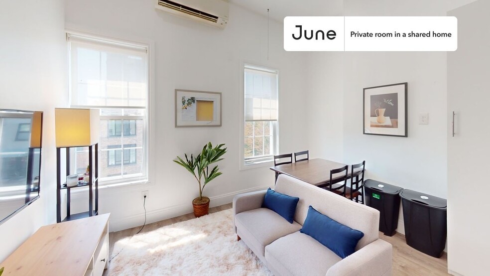 Building Photo - Room in Shared 3 bed/2 bath home in Greenpoint