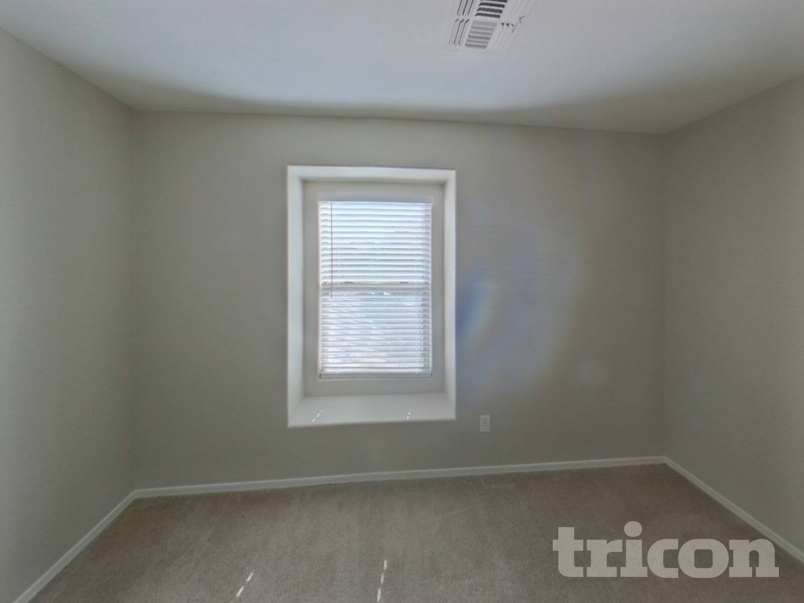 Building Photo - 40268 W Helen Ct