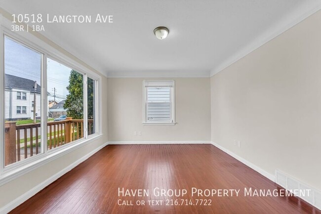 Building Photo - 10518 Langton Ave