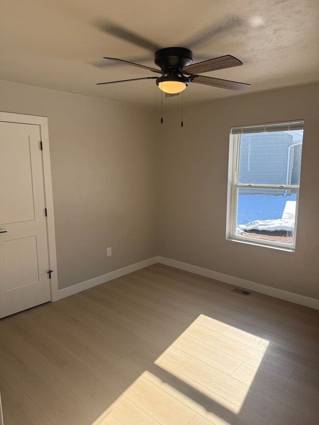 Building Photo - 8397 St Norbert Dr