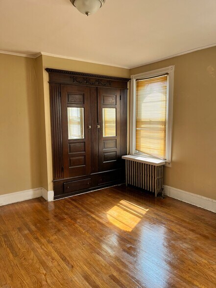 Building Photo - 4515 Comly St