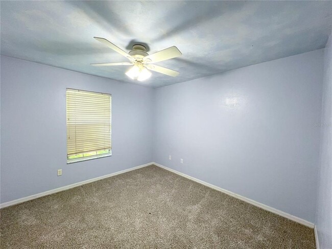 Building Photo - 2240 SW 41st Ln