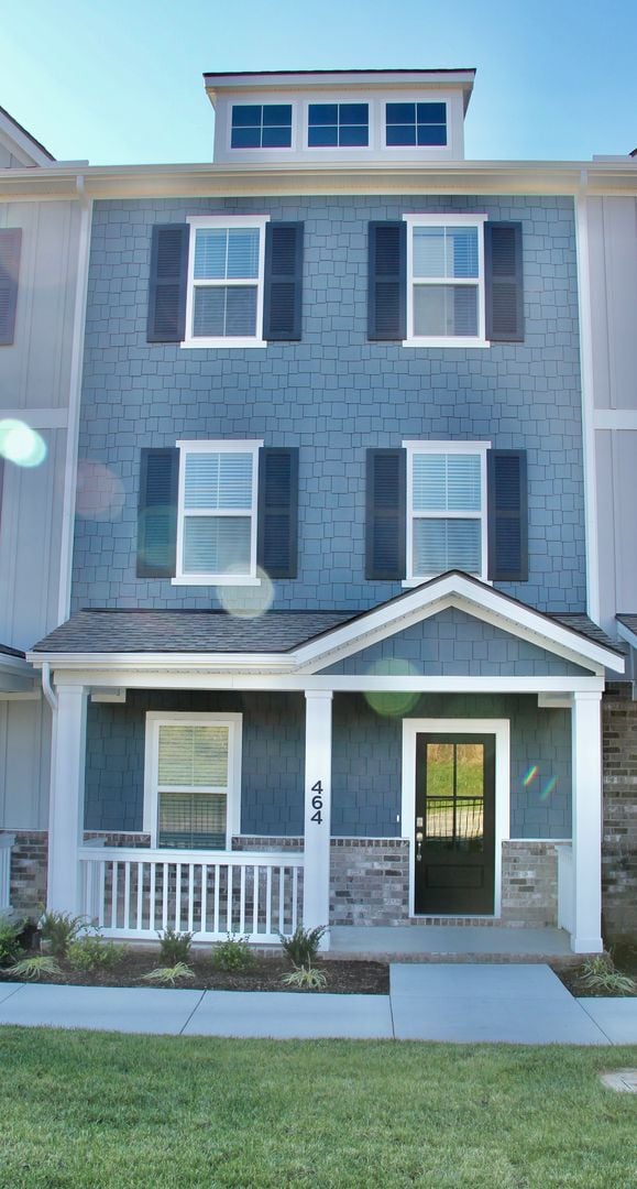 Building Photo - 464 Blair Rd