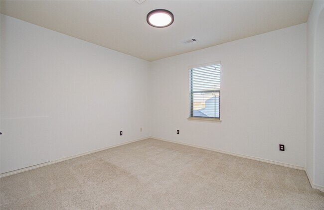 Building Photo - 5226 Limestone Hill Ln