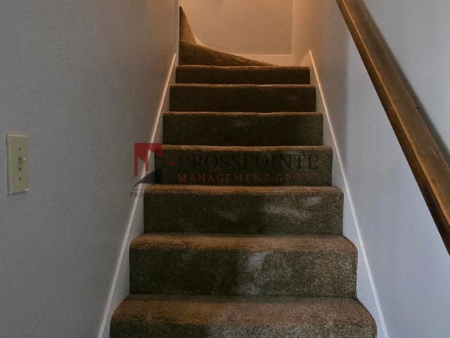 Building Photo - Available Now! Spacious 2-Bedroom, 1.5-Bath Townhome in White Oak!