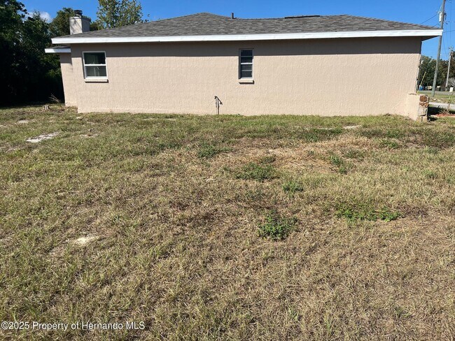 Building Photo - 12474 Drayton Dr