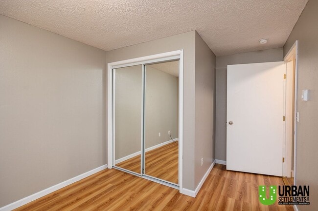 Building Photo - Great 3 bedroom 2 bathroom townhome for rent in South Spokane Valley