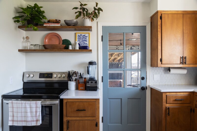 Building Photo - 1027 W 6th Ave