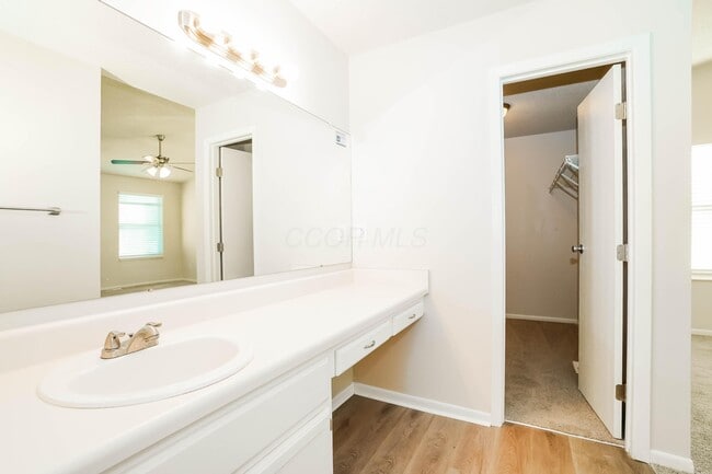Building Photo - 5232 Redlands Dr