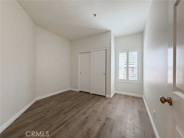 Building Photo - 53 Cartier Aisle