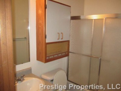 Upper Bathroom - 401 S Gilbert St