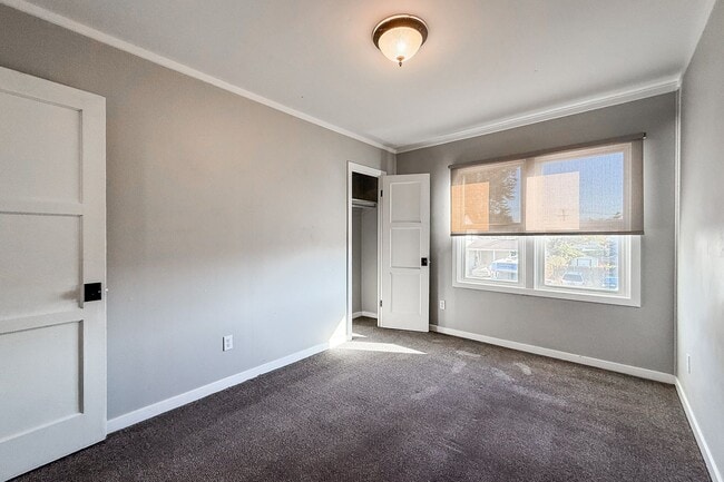 Building Photo - Remodeled 3-Bedrom Richland Alphabet Home ...