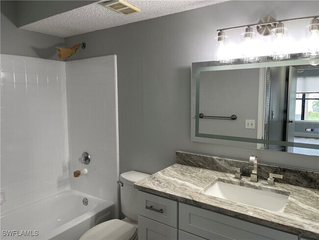 Building Photo - 13631 Eagle Ridge Dr