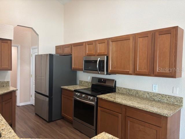 Building Photo - 736 Sunflower Dr