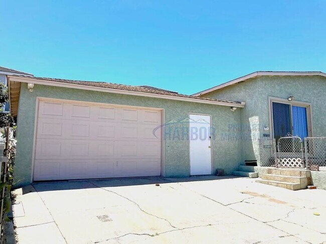 Building Photo - 25719 Belle Porte Ave