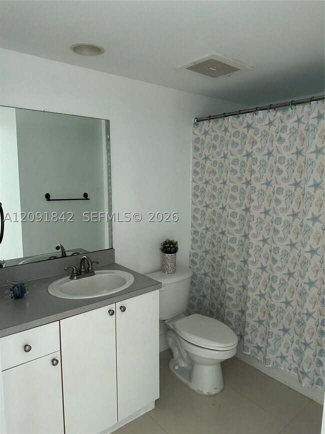 Building Photo - 9201 Collins Ave