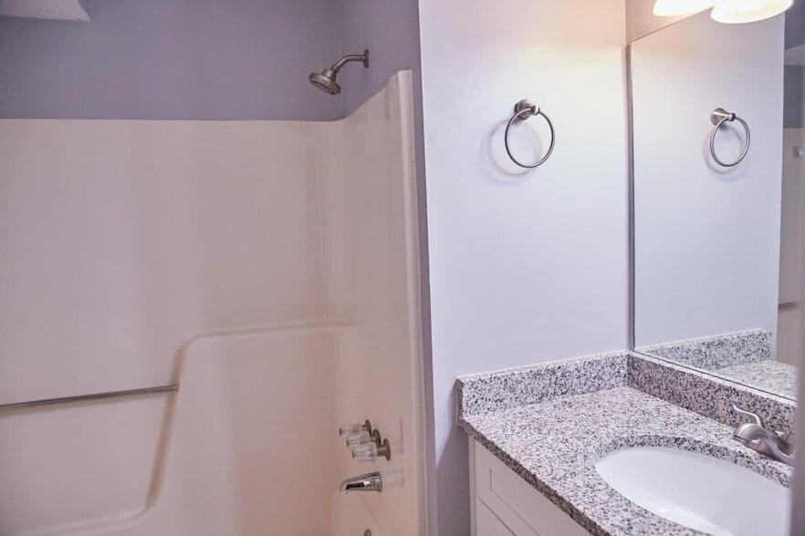 Building Photo - 248 Mill Creek Pl