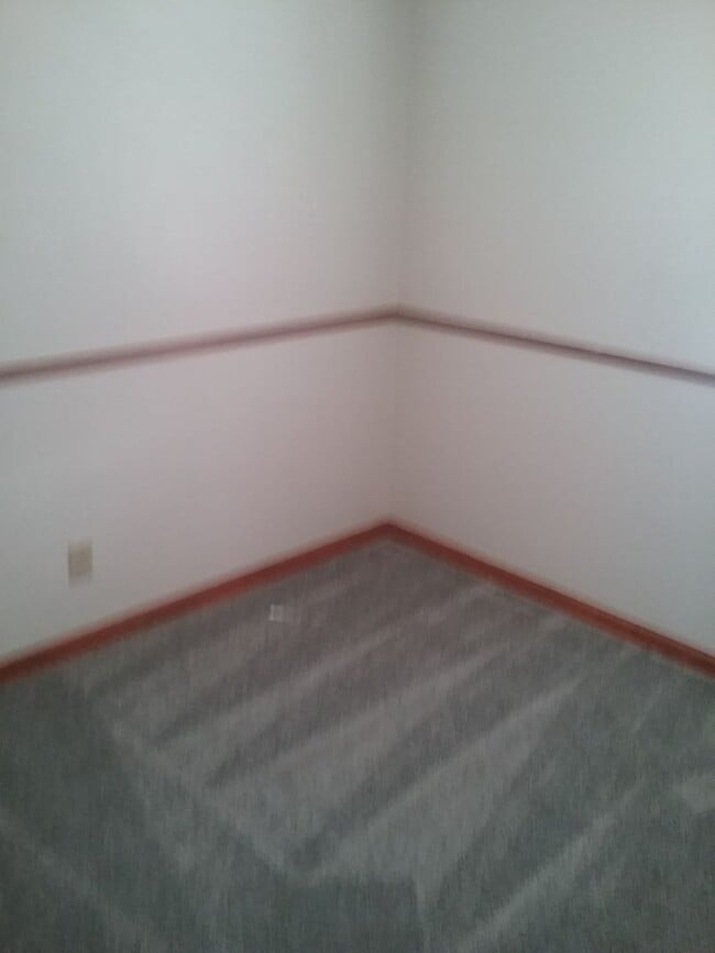 Building Photo - 21 E Kansas City St