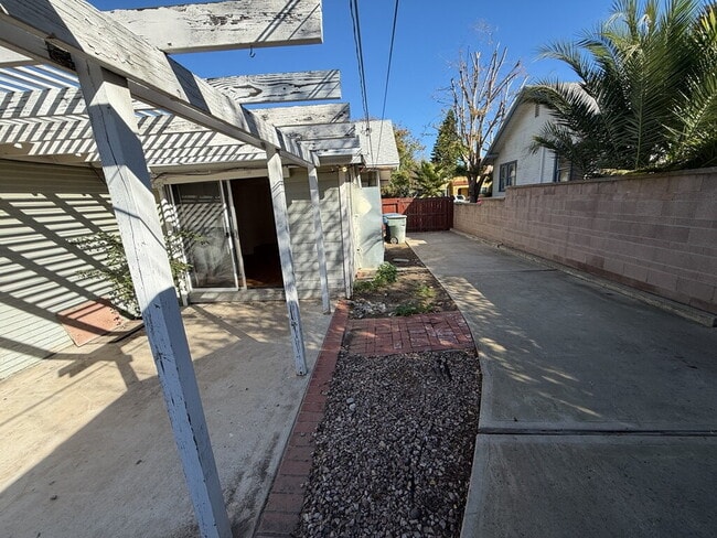 Building Photo - 4382 11th St