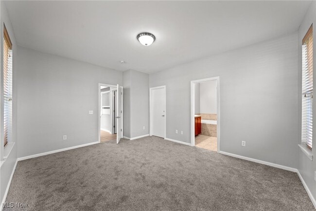 Building Photo - 3219 Euclid Heights Blvd