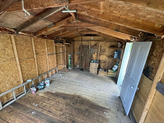 Building Photo - 22 Hemlock Trail