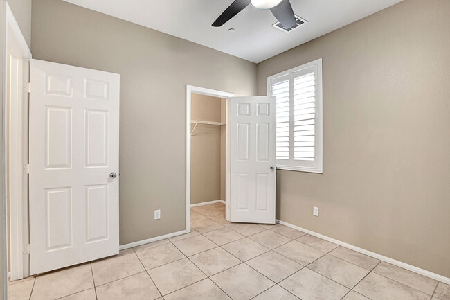 Building Photo - 3017 Termini Ave