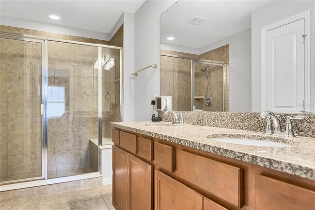 Building Photo - 7254 Duxbury Ln