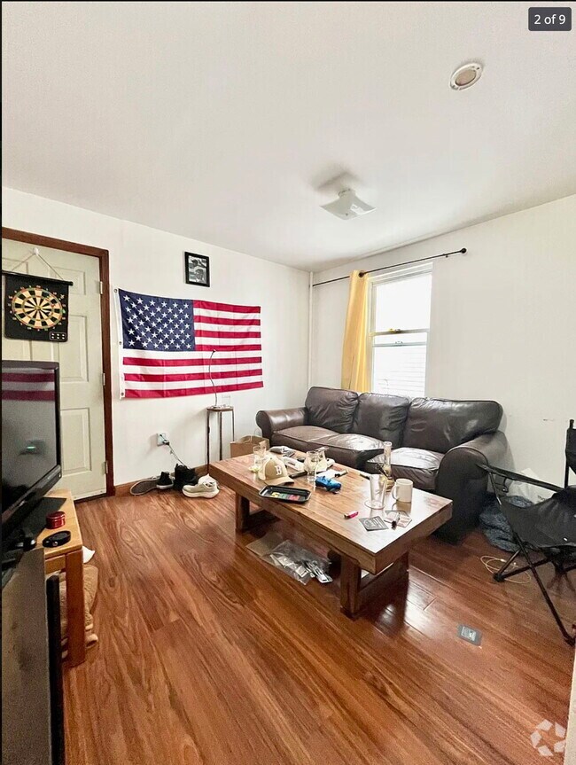 Building Photo - 45 Litchfield St