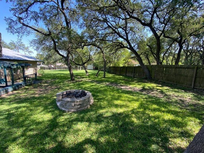 Building Photo - 13003 Algerita Terrace