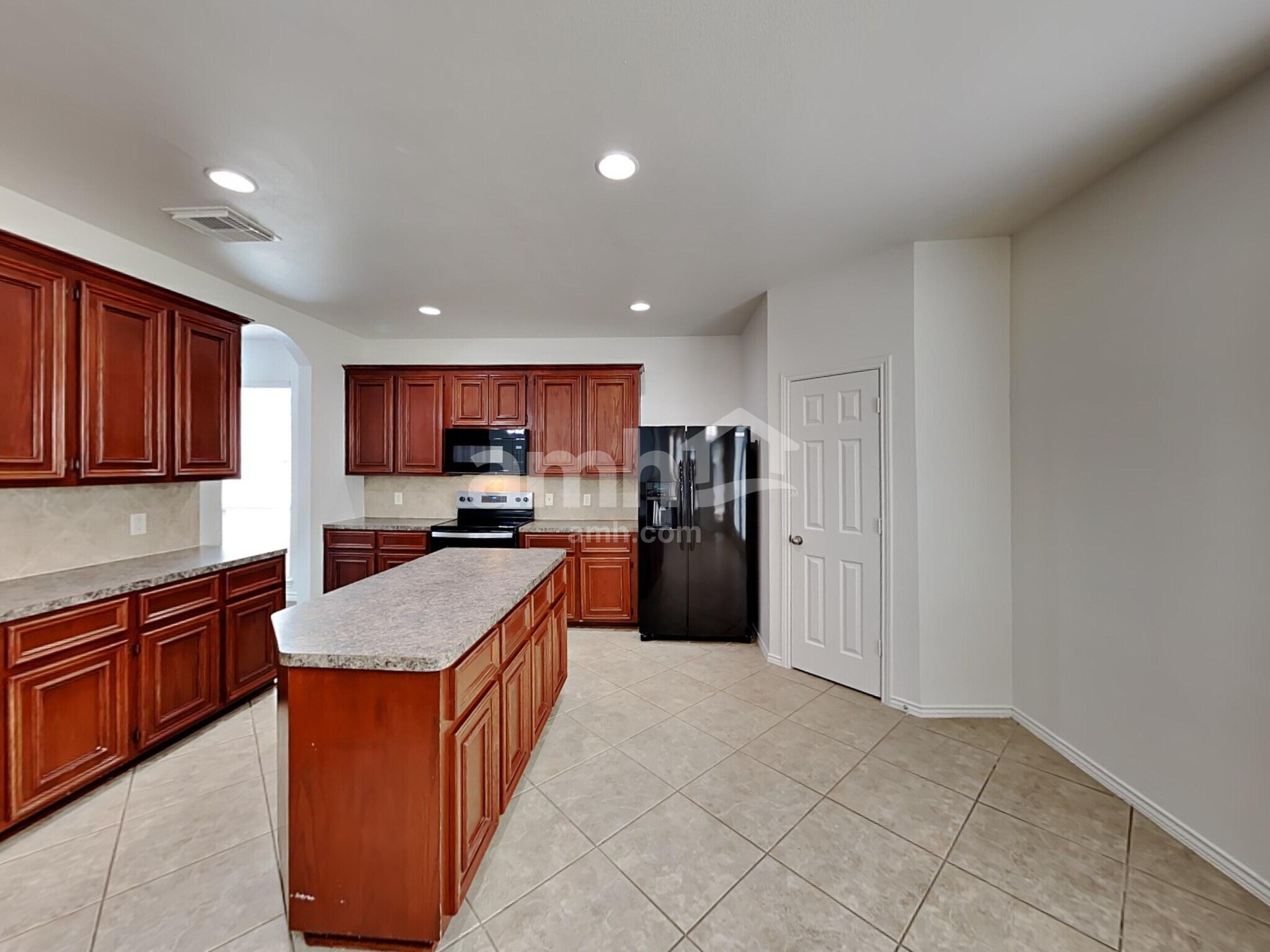 Building Photo - 15818 Shoreline Terrace Dr