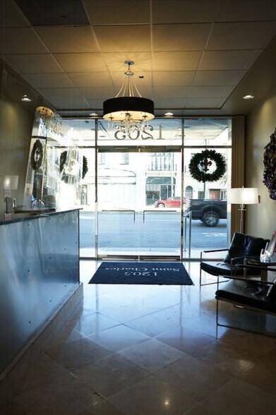 Building Photo - 1205 Saint Charles Ave