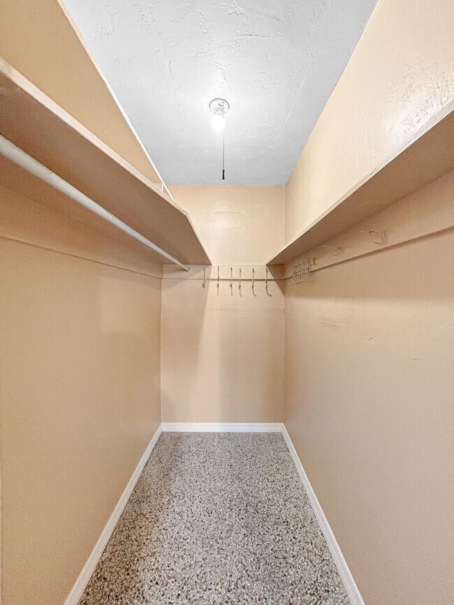 Building Photo - 11400 2nd St E