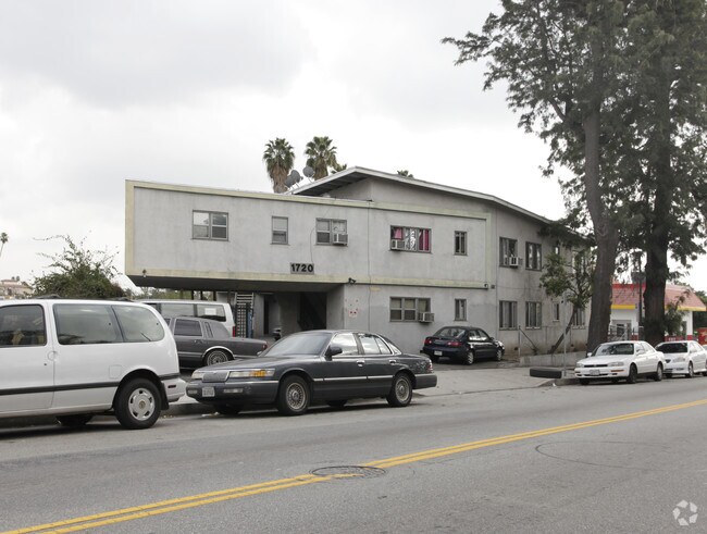 Primary Photo - 1720 N Bronson Ave