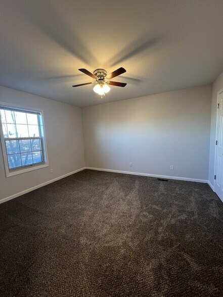 Building Photo - 124 Ballygar St