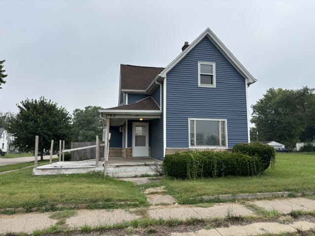 Building Photo - 1821 W Sample St