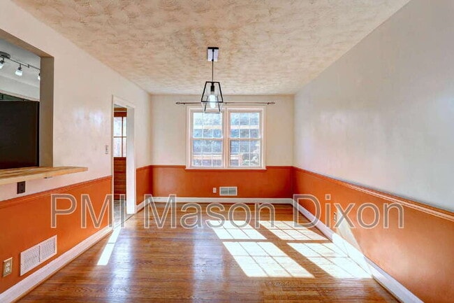 Building Photo - 133 Stevenson Ln