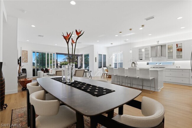 Building Photo - 11479 Coronado Wy