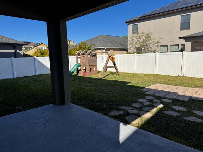 Building Photo - This ALMOST NEW South Carolina floorplan is available for rent and ready for immediate move in.