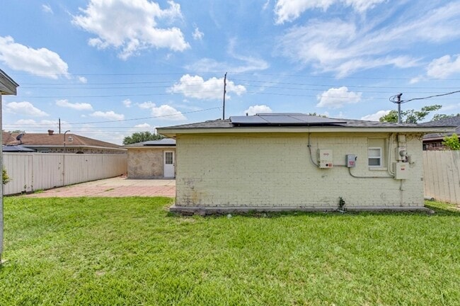 Building Photo - 14238 Old Humble Rd